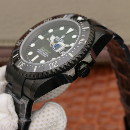 Rolex Sea-Dweller M126600-0002 43mm