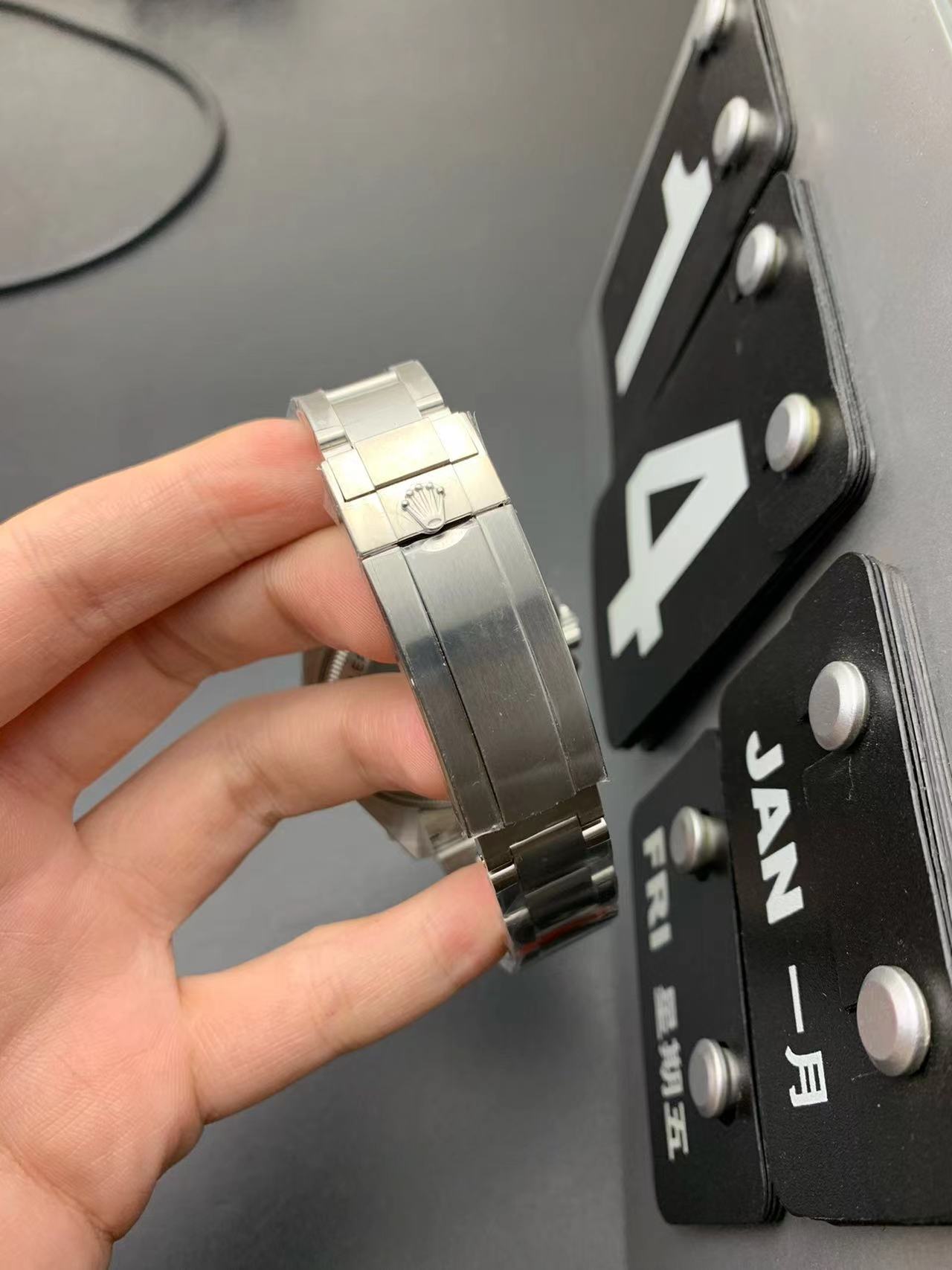 Rolex Sea-Dweller M126600 43mm