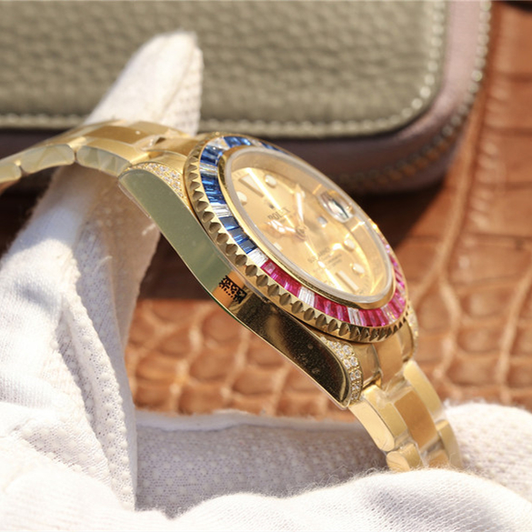 SUBMARINER GOLDEN BLUE / RED DIAMOND GOLD DIAL 40MM M126610LN-0008