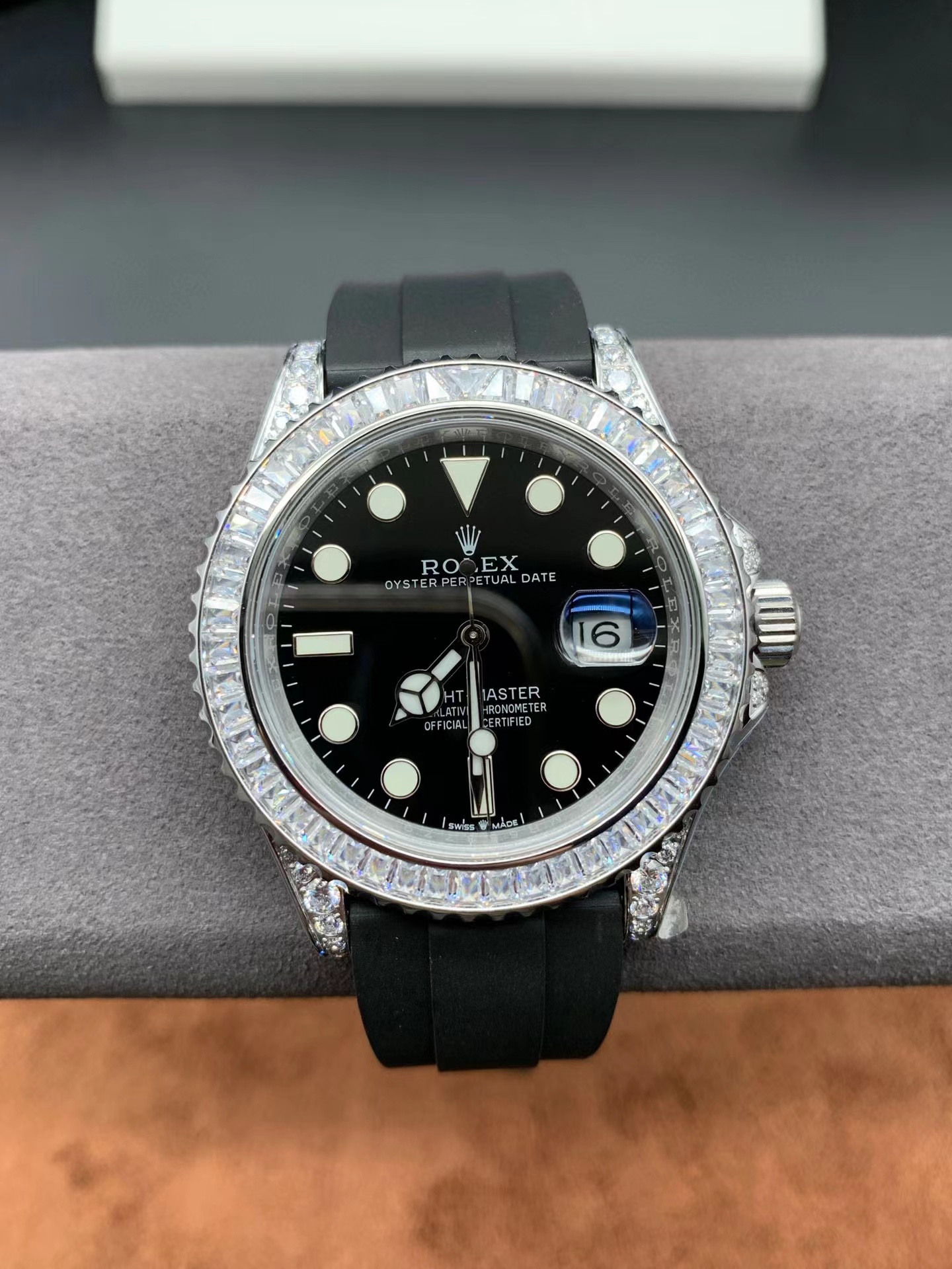 Rolex Yacht-Master Diamond Black 40mm
