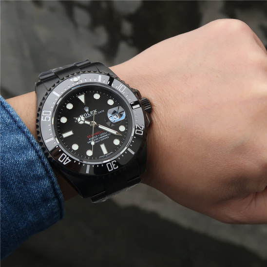 Rolex Sea-Dweller M126600-0002 43mm