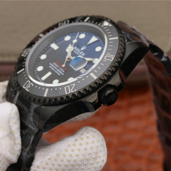 Rolex Sea-Dweller M126600-0002 43mm