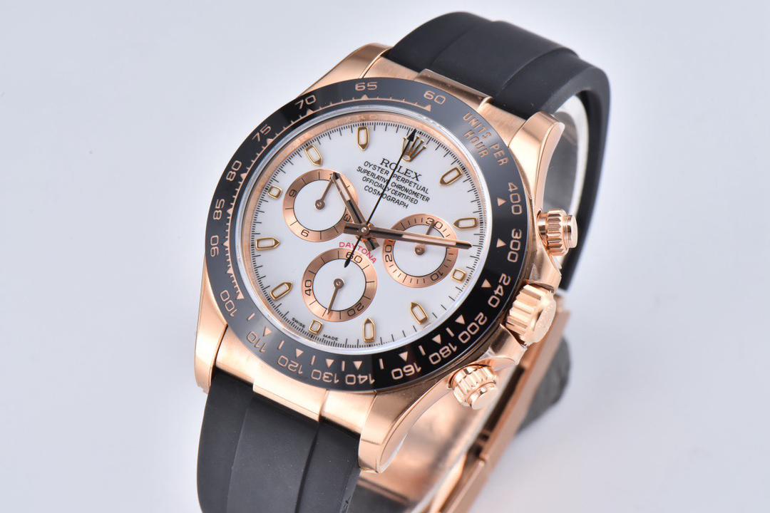 Clean Factory Rolex Daytona 116515LN 40MM Rose Gold Rubber Strap White Dial