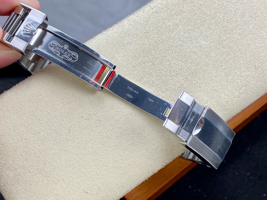 Clean Factory Rolex Daytona Panda 126500LN-0002 40MM Full 904L Black Dial