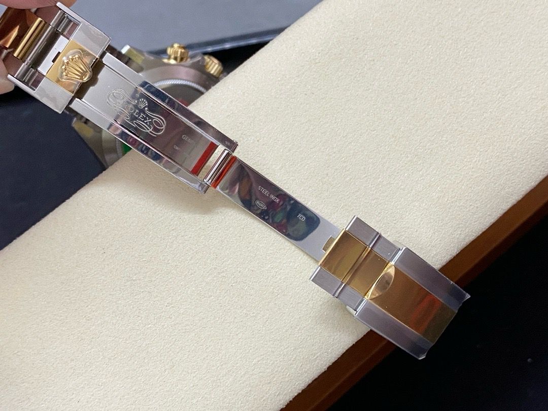 Clean Factory Rolex Daytona 116503-0003 40mm Half Gold, Champagne Dial