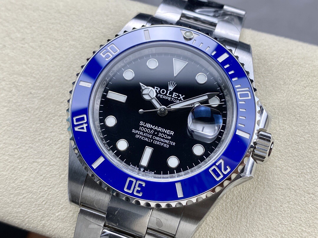 Clean Factory Rolex Submariner Date 126619LB 41mm Full White Gold Black Dial