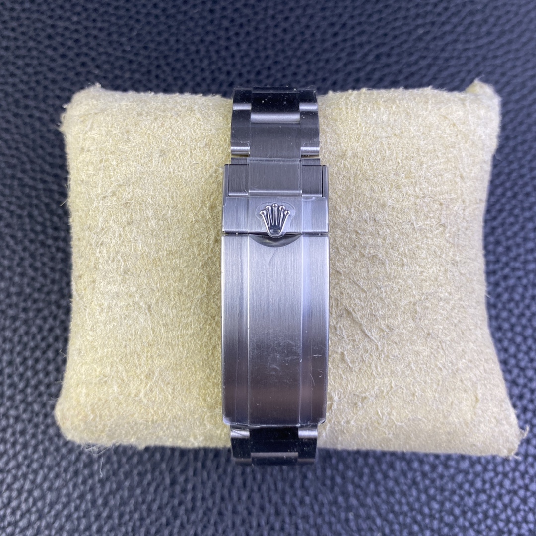 Clean Factory Rolex Submeriner Date 116610LN 40mm Full 904L Black Dial