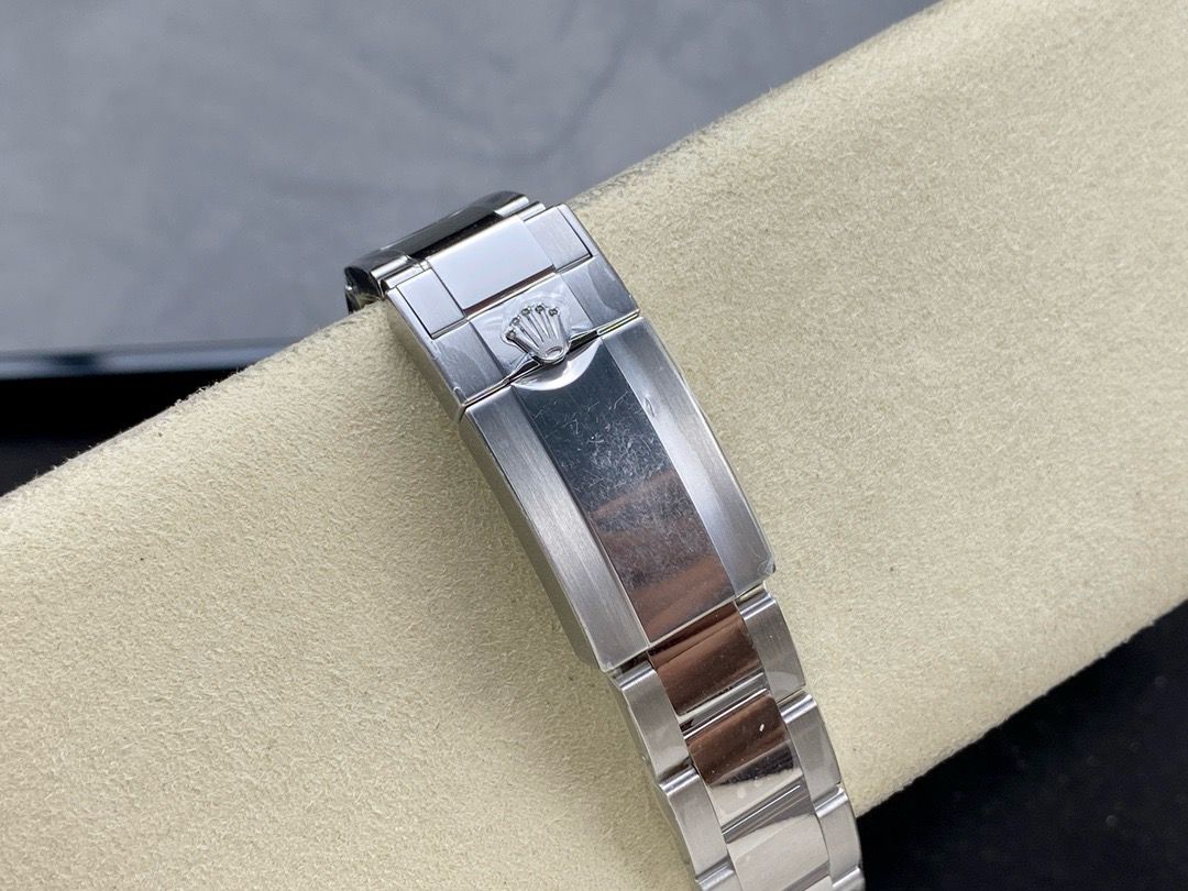 Clean Factory Rolex Daytona Panda 126500LN-0001 40MM Full 904L White Dial