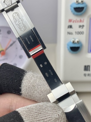 CLEAN Factory Rolex Daytona 126519LN-0006 40MM White Gold Rubber Strap Black Eye Grey Dial