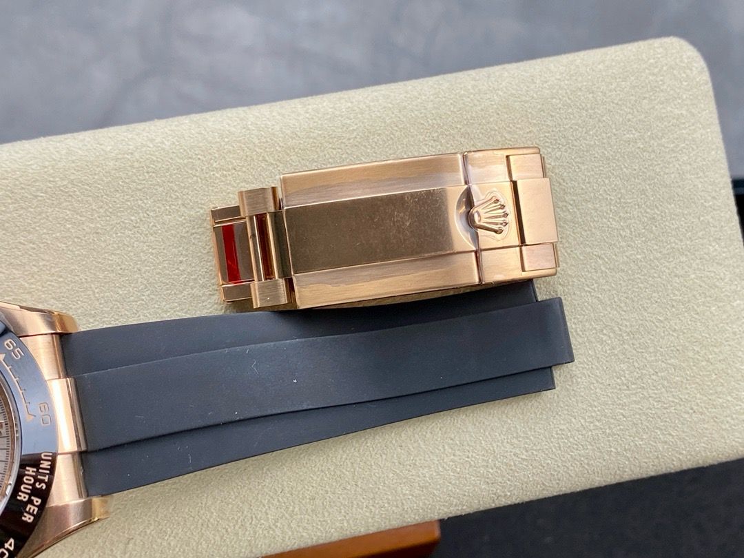 Clean Factory Rolex Daytona 116515LN-0059 40MM Rose Gold Rubber Strap Pink Dial