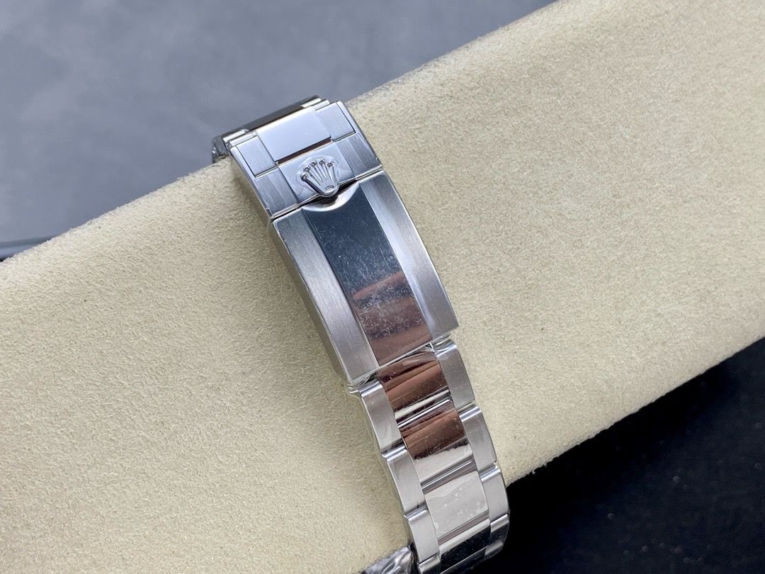 Clean Factory Rolex Daytona Panda 126500LN-0002 40MM Full 904L Black Dial