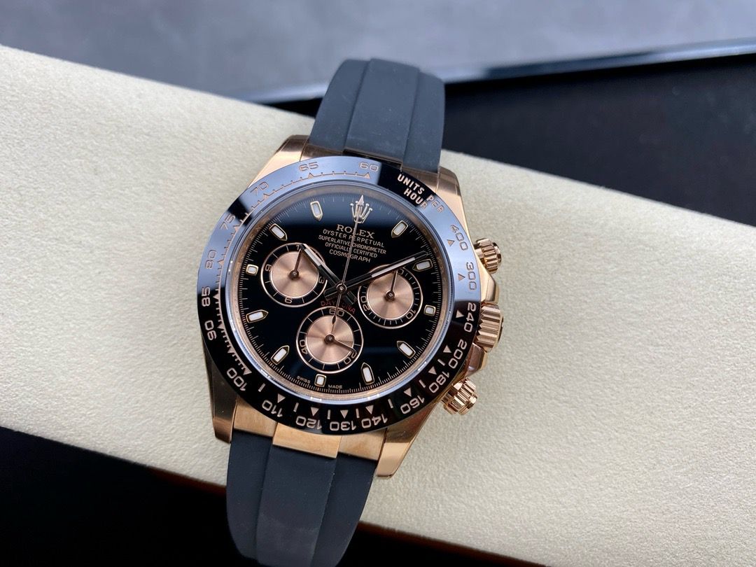 Clean Factory Rolex Daytona 116515LN-0012 40MM Rose Gold Rubber Strap Black Dial