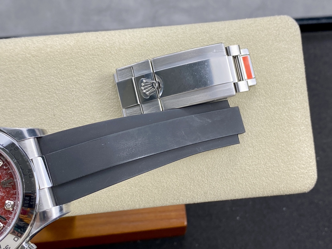 CLEAN Factory Rolex Daytona 116519 40MM White Gold Rubber Strap Diamond Red Dial