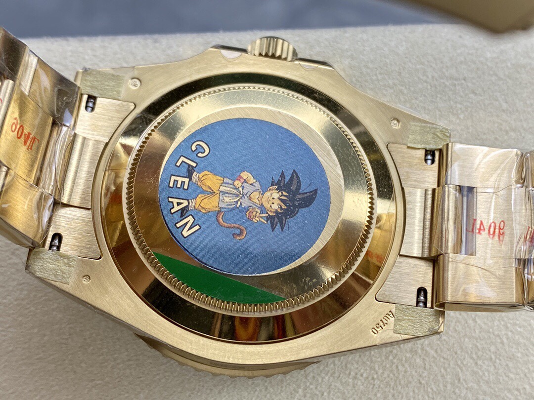 Clean Factory Rolex Submariner Date 126618LN 41mm Full Yellow Gold Black Dial