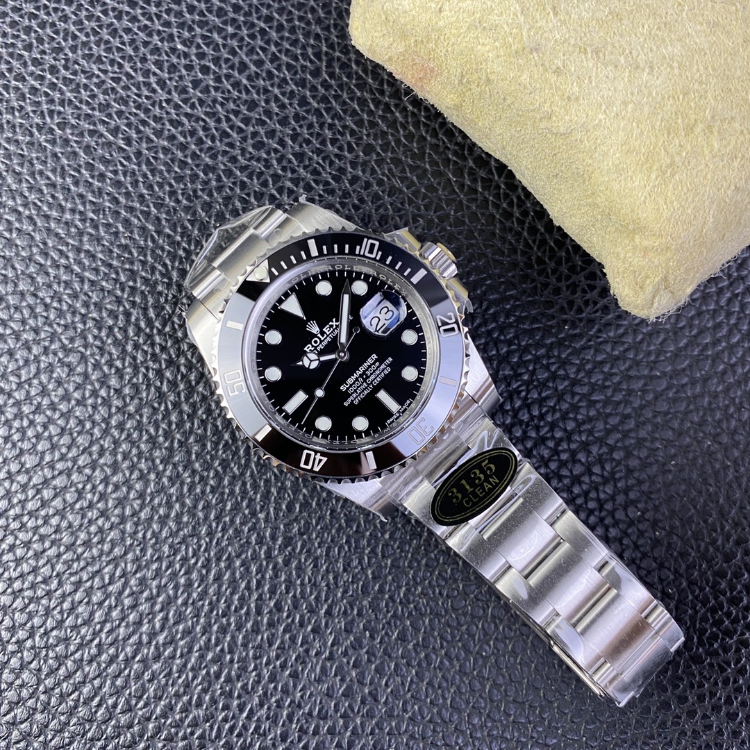 Clean Factory Rolex Submeriner Date 116610LN 40mm Full 904L Black Dial