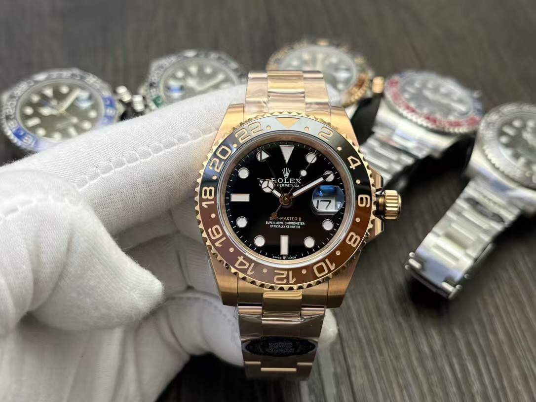Clean Factory Rolex Rootbeer GMT-MASTER II 126715CHNR-0001 40mm Full Rose Gold Black Dial