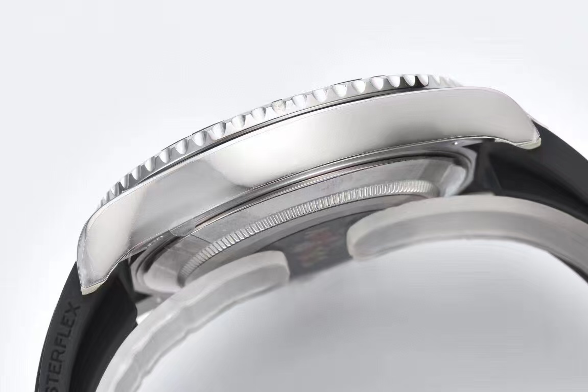 Clean Factory Rolex Yacht-Master 226659-0004 42mm White Gold Rubber Strap Falcon’s Eye Dial