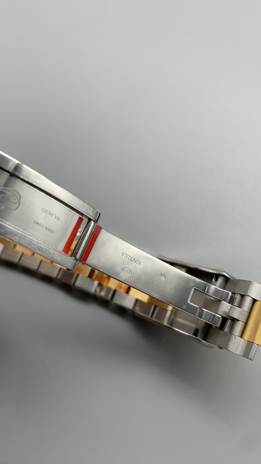 Clean Factory Rolex GMT-MASTER II 126713GRNR-0001 40mm Half Yellow Gold Black Dial Jubilee