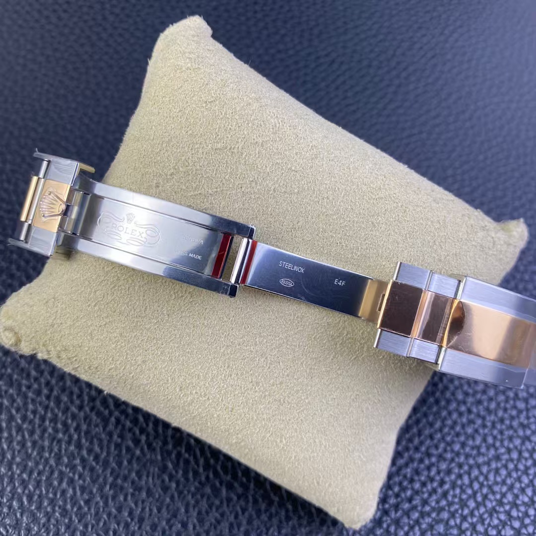 Clean Factory Rolex Yacht-Master 126621-0001 40mm Half Rose Gold Brown Dial