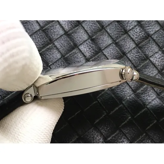 VC HISTORIQUES Ref.82035  Manual-winding movement 40mm