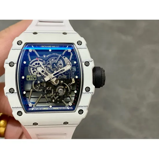 RM35-01 carbon fiber