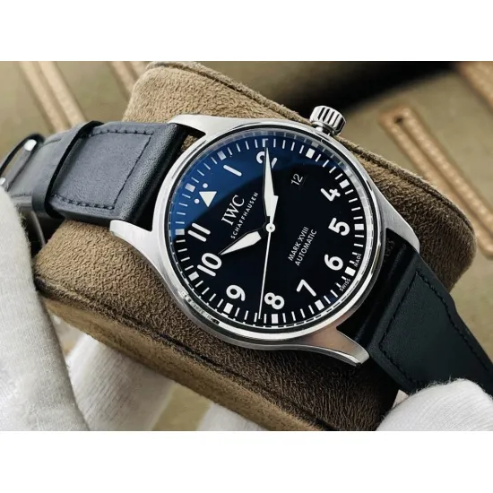 IWC PILOT'S WATCHES  40MM