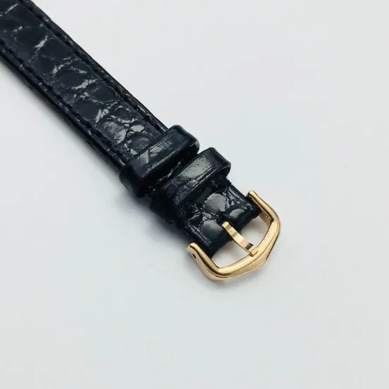 Cartier santos quartz watch: 27*37 mm