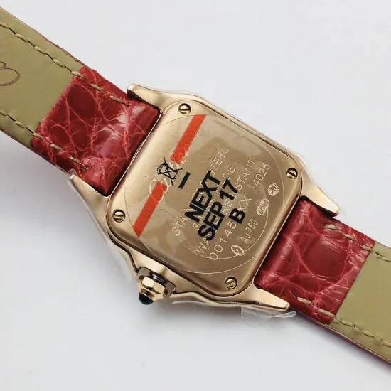 Cartier santos quartz watch: 27*37 mm