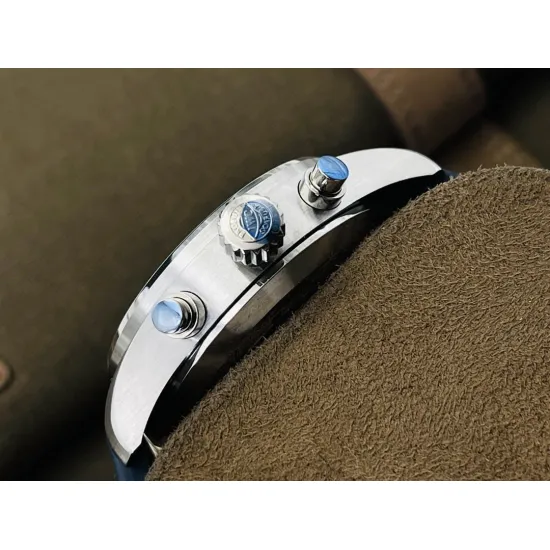 IWC PILOT'S WATCHES 43MM