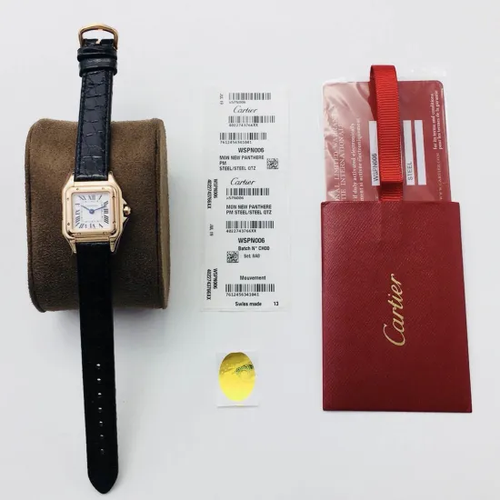 Cartier santos quartz watch: 27*37 mm