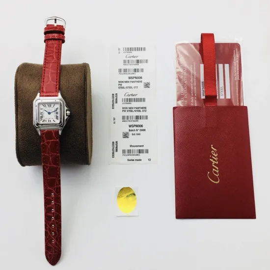 Cartier santos quartz watch: 27*37 mm