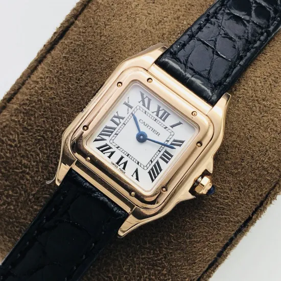 Cartier santos quartz watch: 27*37 mm