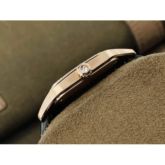 Cartier Santos Quartz movement: 43.5X31.4mm Women's 38X27.5mm