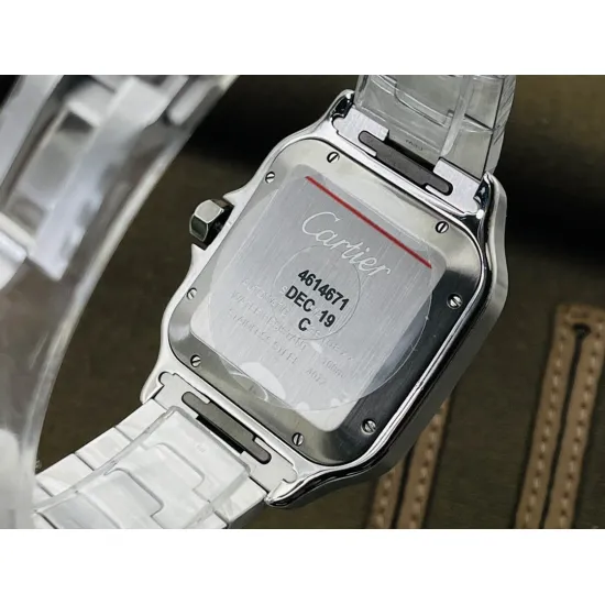 Cartier SANTOS 47.5MM*39.8MM*9.08MM Comes with quick-detachable leather strap