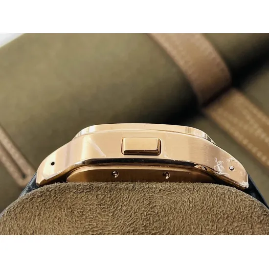 Cartier SANTOS  43.3 mm