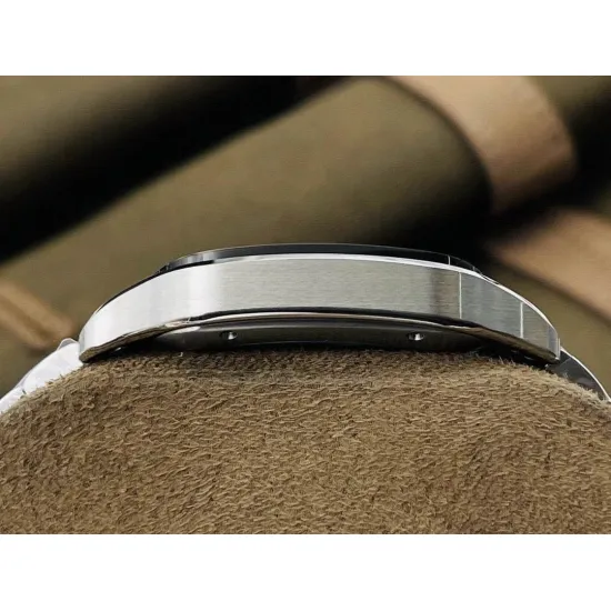 Cartier SANTOS 47.5MMX39.8MMX9.08MM Comes with quick-detachable leather strap