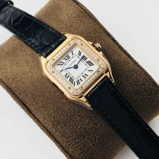 Cartier santos quartz watch: 27*37 mm