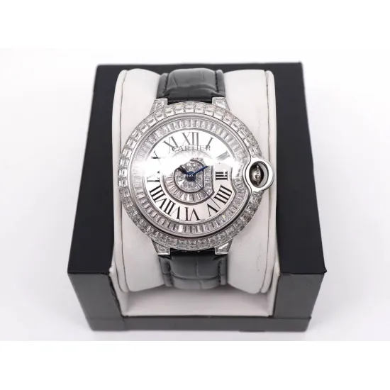 Cartier Blue Balloon Square Diamond Gypsophila Watch Diameter: 42mm