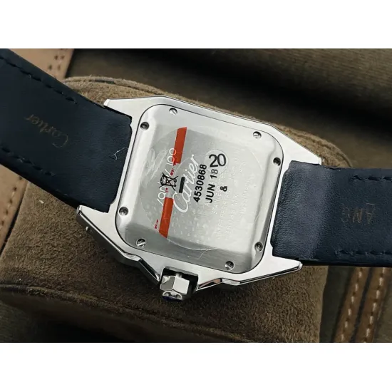 Cartier Santos Couple Watch Diameter: 51*41.3 44.2*35.6 mm