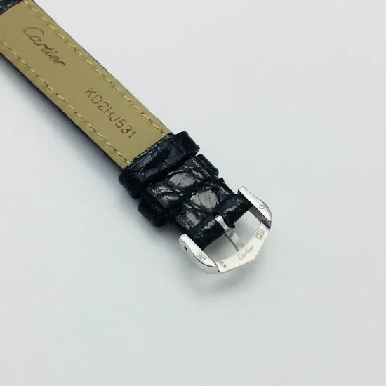 Cartier santos quartz watch: 27*37 mm