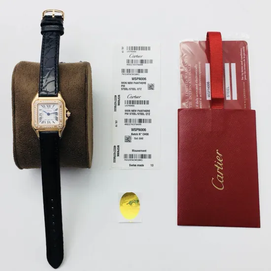 Cartier santos quartz watch: 27*37 mm