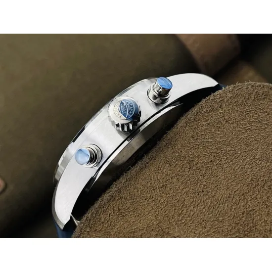 IWC PILOT'S WATCHES 43*15.2mm