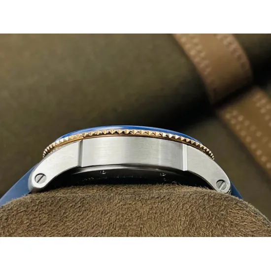 Cartier CALIBRE: 42MM*11MM