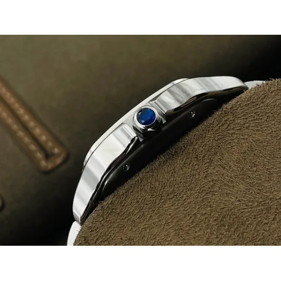 Cartier SANTOS 47.5MM*39.8MM*9.08MM Comes with quick-detachable leather strap