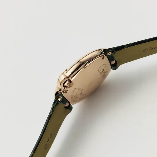 Cartier confession balloon series Diameter: 30 mm