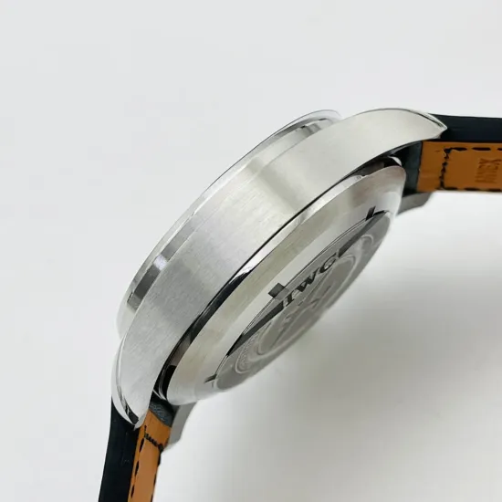 IWC PILOT'S WATCHES 43*15.2mm