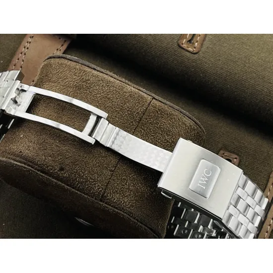 IWC PILOT'S WATCHES 43*15.2mm