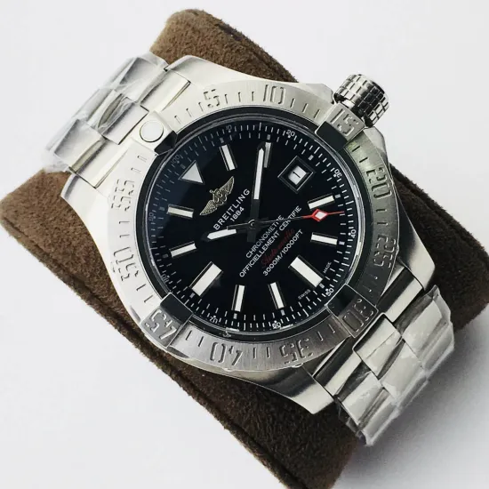 Breitling Submersible watch Diameter: 45 mm