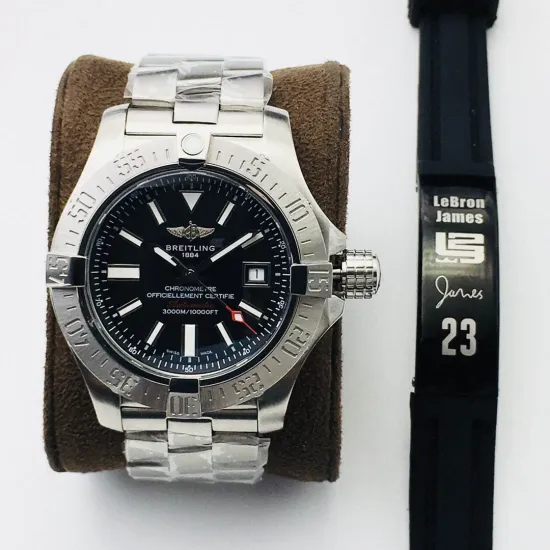 Breitling Submersible watch Diameter: 45 mm