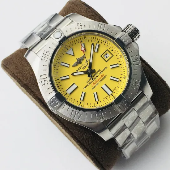 Breitling Submersible watch Diameter: 45 mm